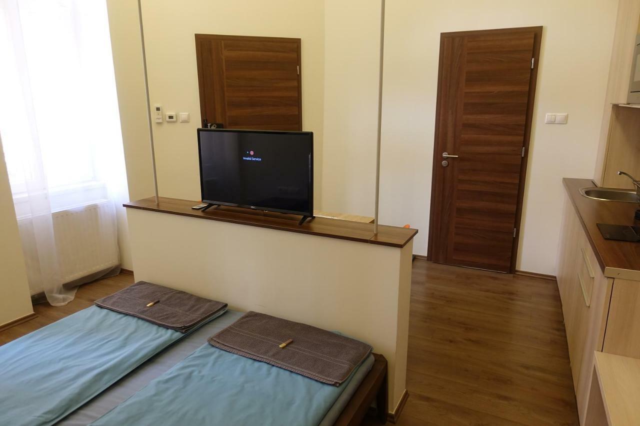 Frank & Fang Mk7 Apartament